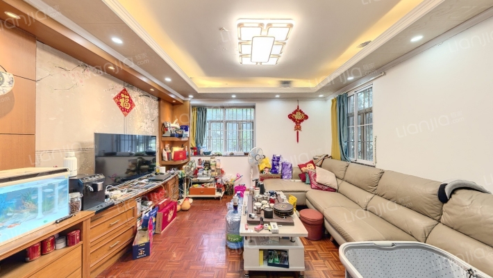鸿景花园二手房实景图