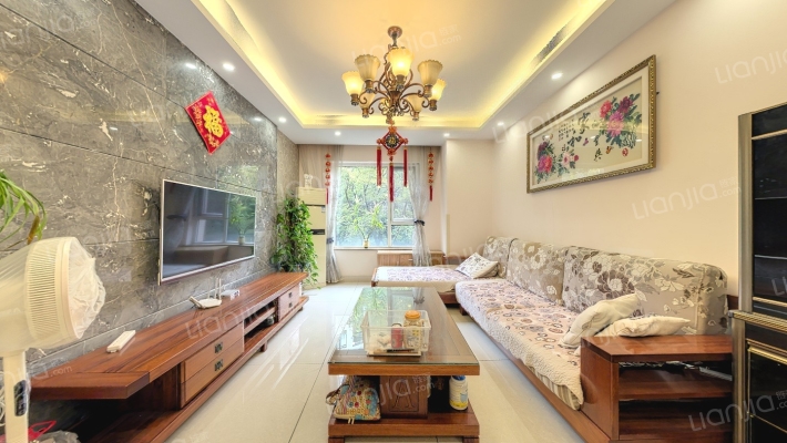 华宇静苑一期二手房实景图