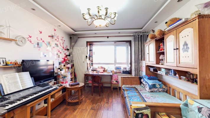 鸿坤理想城派郡20号院二手房实景图