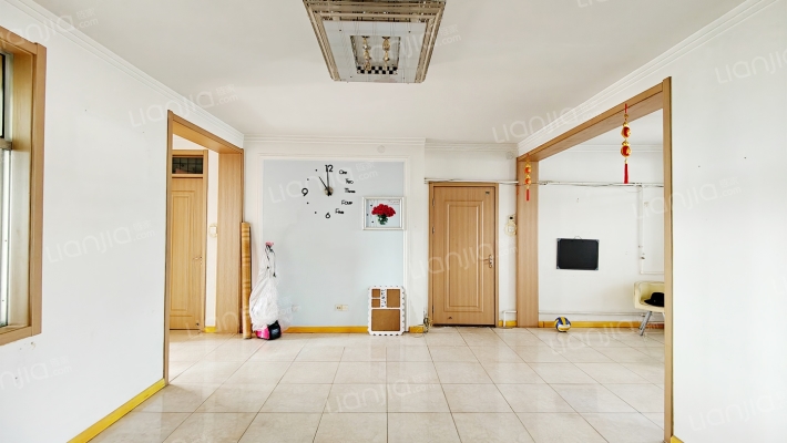 艺术之家二手房实景图