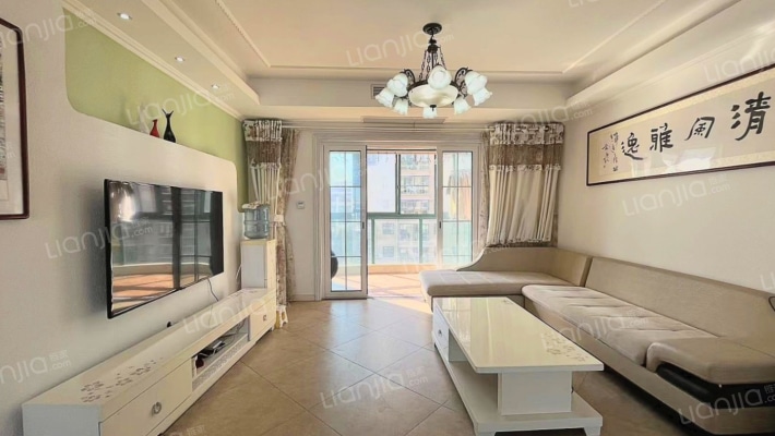 半岛华府二手房实景图