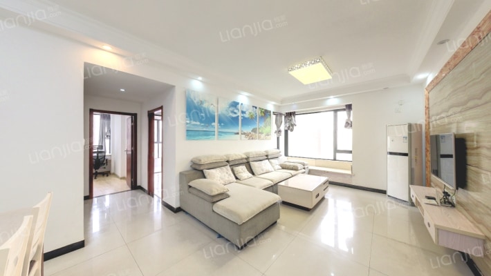 汇金国际二手房实景图