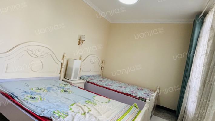 京都颐和城 5室2厅 南 西 北-卧室A