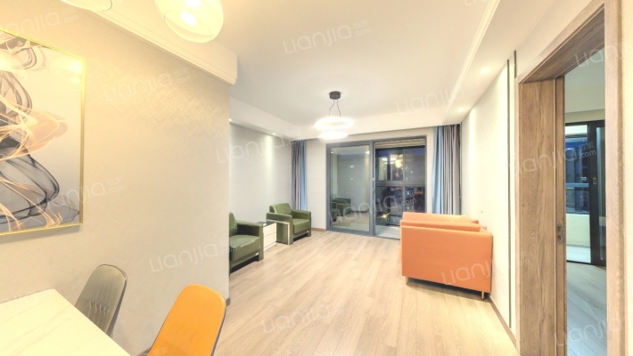 金轮水映华庭二手房实景图