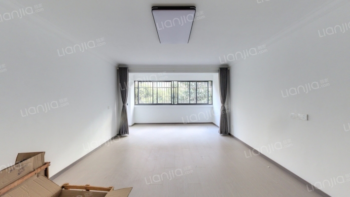 启秀南苑二手房实景图