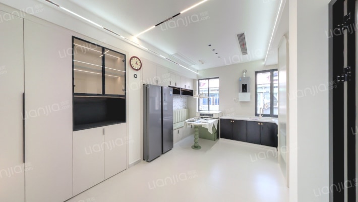 凯旋路36号二手房实景图