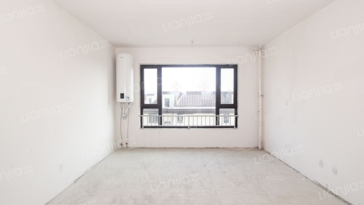 凤城翡翠湖二手房实景图