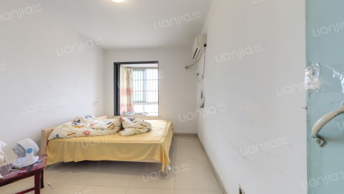 宝业城市绿苑北区二手房实景图