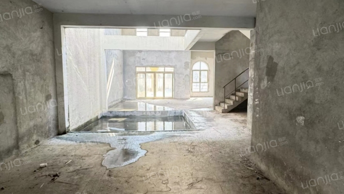 中信森林湖三期玛瑙屿二手房实景图