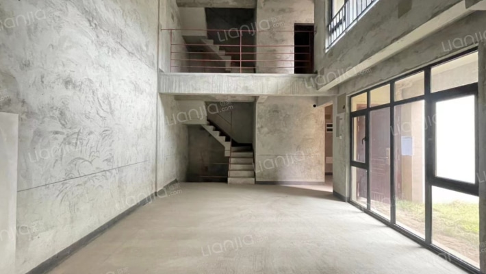 麓宸二期二手房实景图