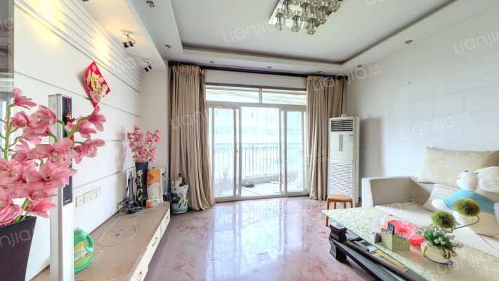 金盾花园二手房实景图