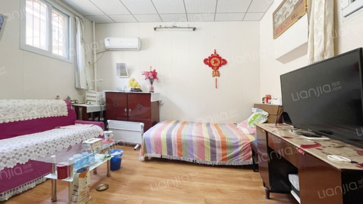 清和南里二手房实景图