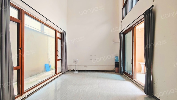 上府二手房实景图