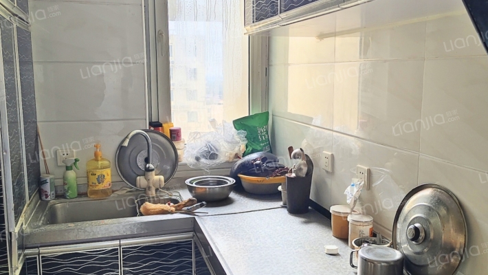 水岸花城，好房源，环境好，交通便利，-厨房