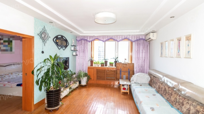 阳光小区二手房实景图