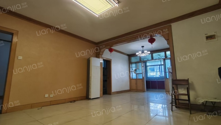 航运新区二手房实景图