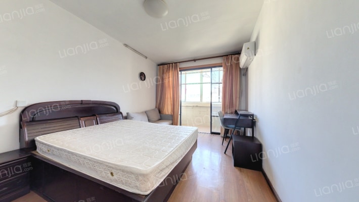 莘松五村二手房实景图