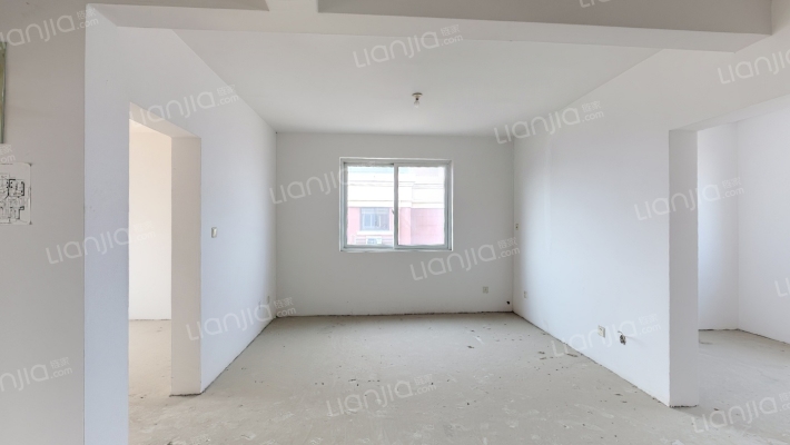 嘉秀花园二手房实景图