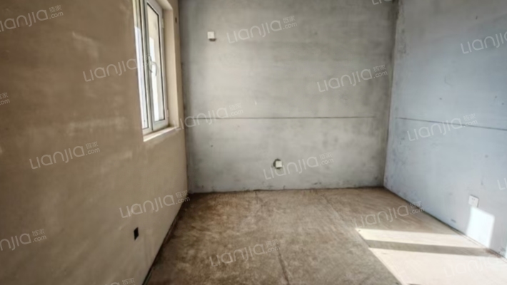 房子是新楼盘的房子，位置好，交通方便，北京通勤必备-卧室B