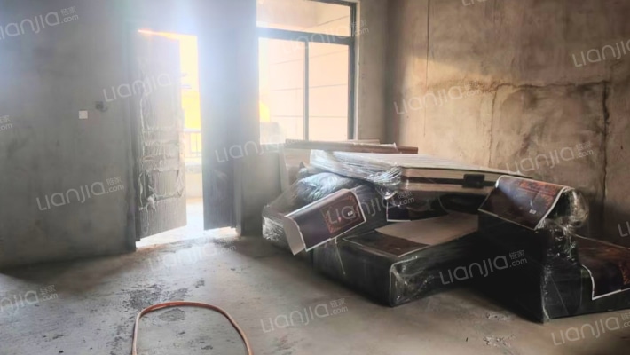 富力惠林温泉二手房实景图