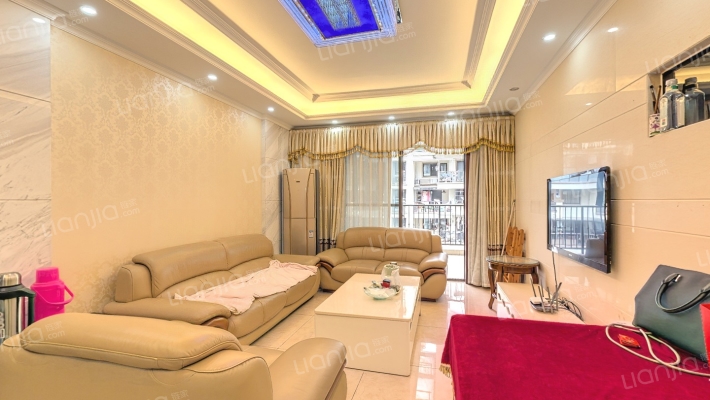 皇冠国际社区二期二手房实景图