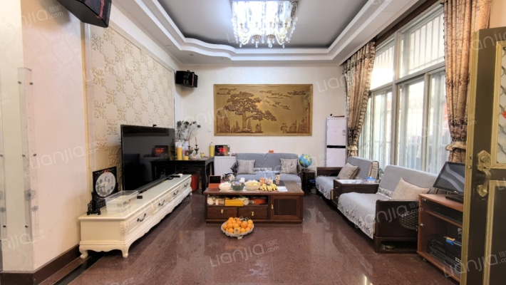 前进新村四区二手房实景图