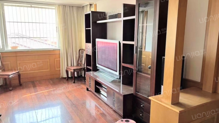 新加坡花园二区二手房实景图