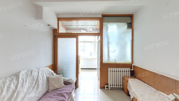 煤气化石油小区二手房实景图