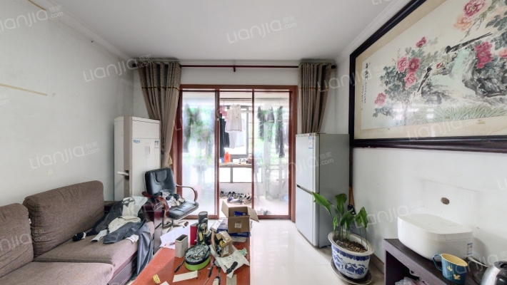 水岸佳苑A区二手房实景图