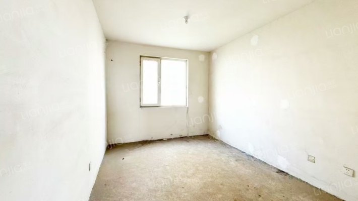 一线河景美宅，标准现房，即买即住-卧室B