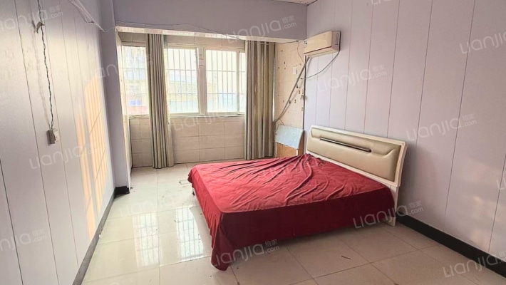 电子城综合楼二手房实景图