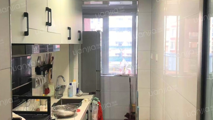 格局好 电梯房 集中供暖 107国道旁出行方便-厨房