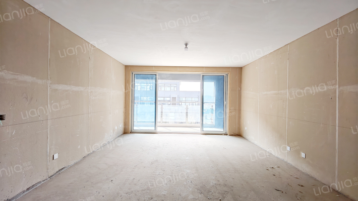 泰汶·汇金华庭二手房实景图