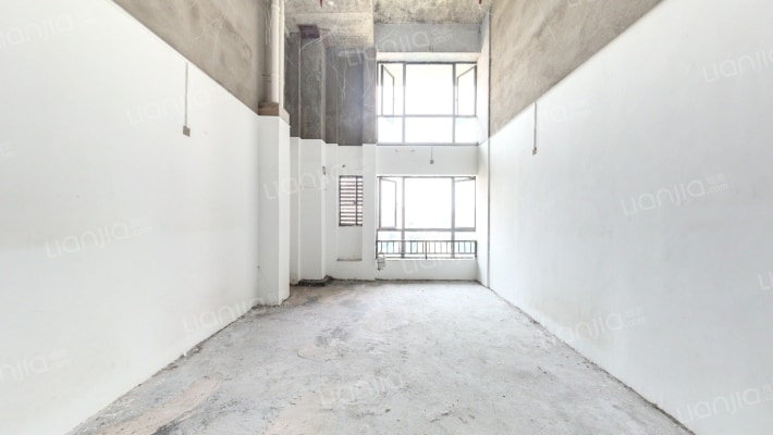 泰龙华府二手房实景图