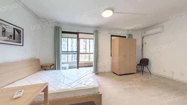 世茂招商语山二手房实景图