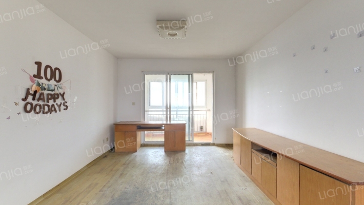 长秀花苑二手房实景图