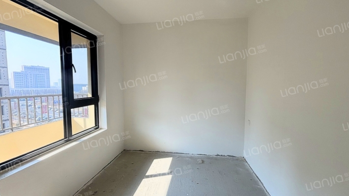 户型方正采光全天     全明格局-卧室B