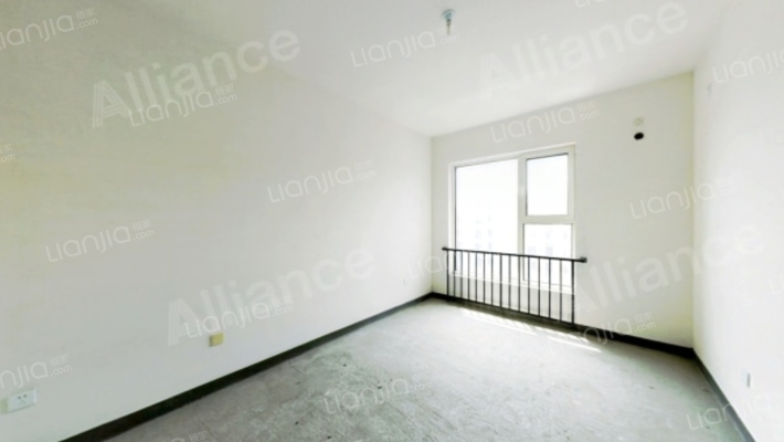 天顶即复 西区南向大2居 满二 不对电梯 视野开阔-卧室A