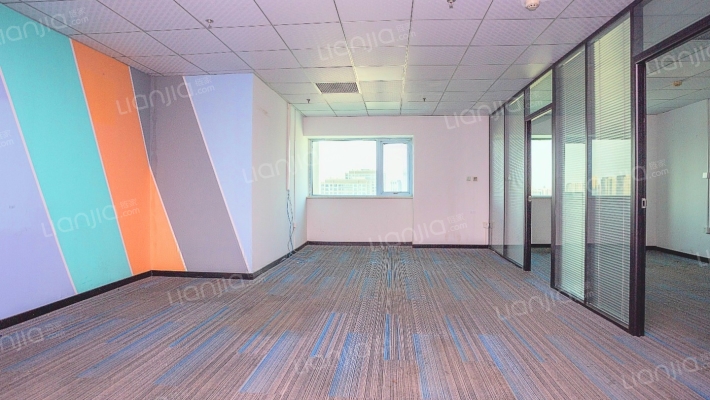 信诚大厦二手房实景图