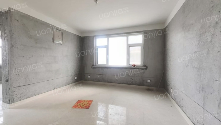 政亨家园二手房实景图