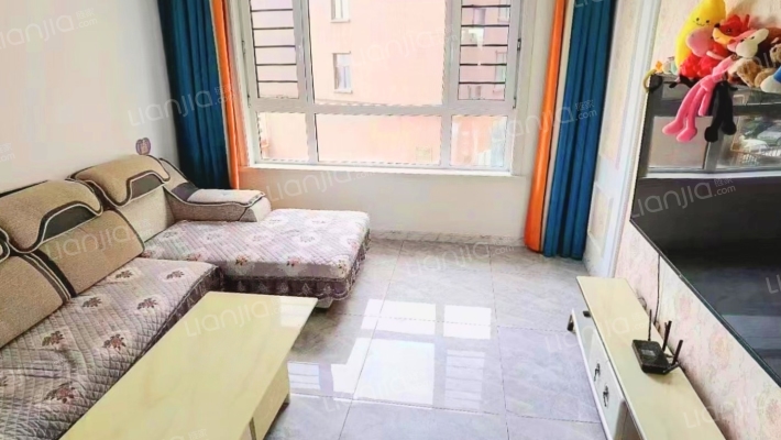 九新·雾凇水岸二手房实景图