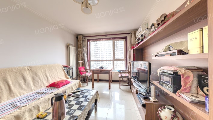 鸿业兴园二区二手房实景图