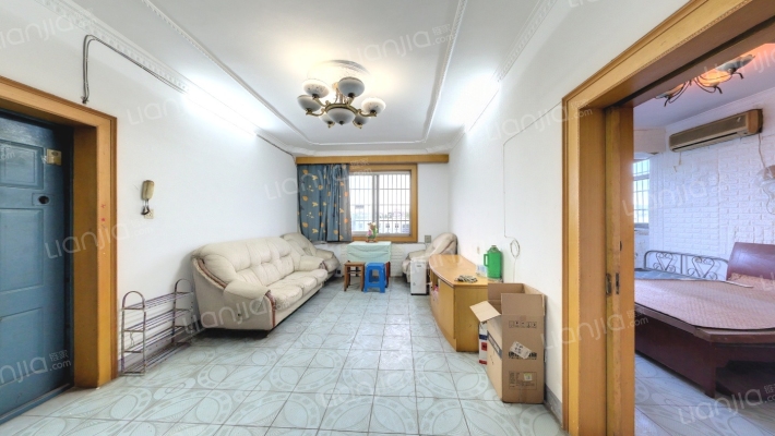 金河新村二手房实景图