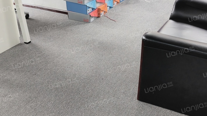 亚太中心二手房实景图