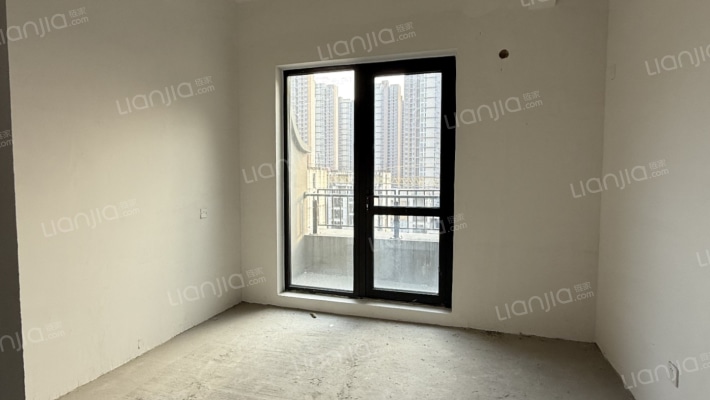 鸿坤理想尔湾 4室2厅 南 北-卧室C