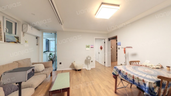 光辉里小区二手房实景图