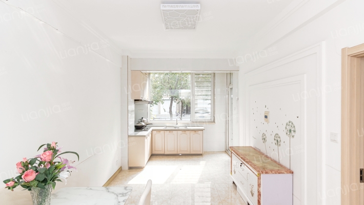 厚朴水岸春晓二手房实景图