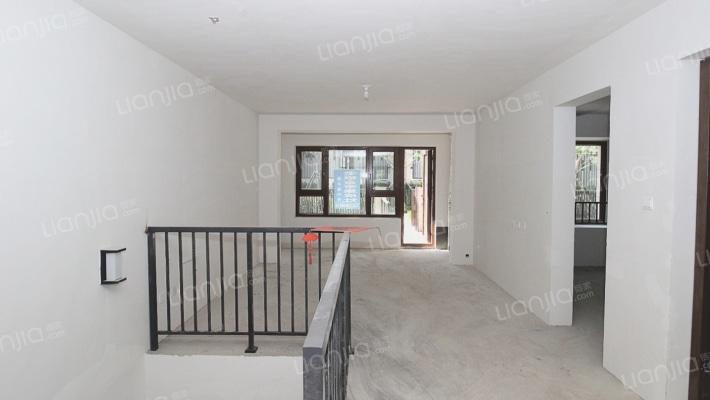 万润府二手房实景图