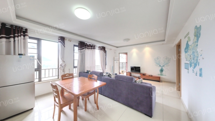 万科魅力之城二期二手房实景图