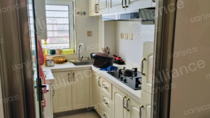 北新家园 2室2厅 东-厨房